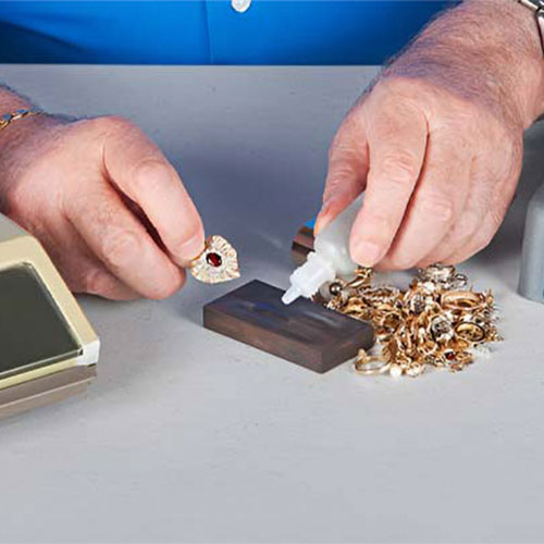 تشخیص عیار طلا با اسید